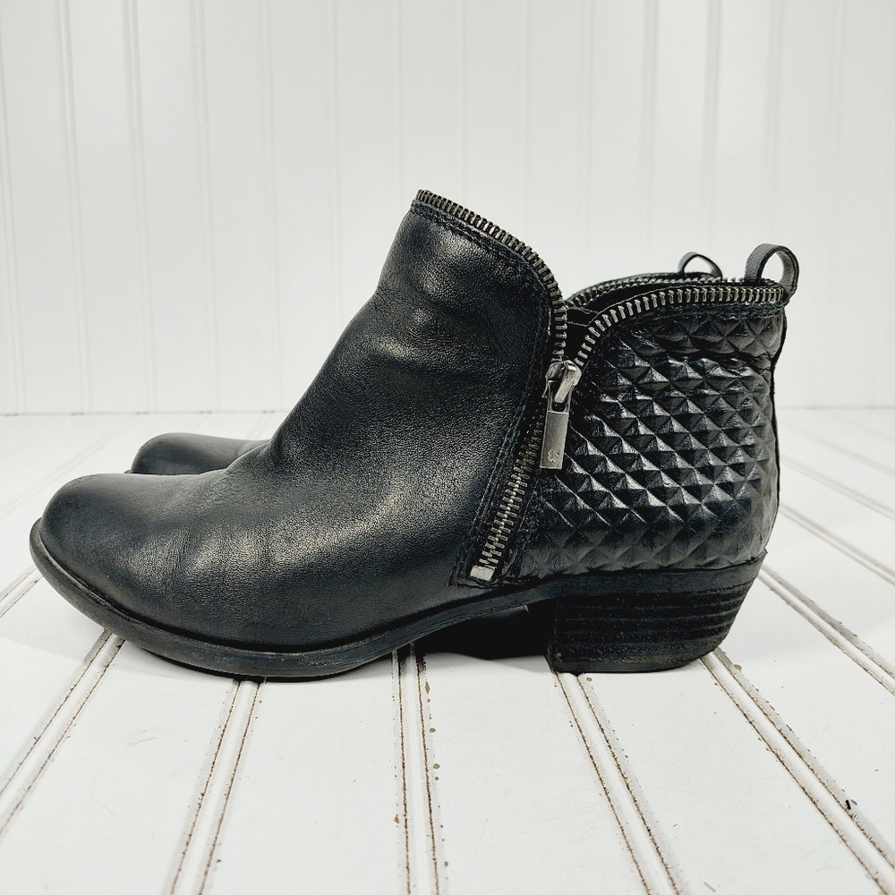 Black Ankle Boots with Quilted Detail